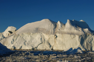 Explore Antarctica: A Luxury Guide to Experiential Antarctic Expeditions